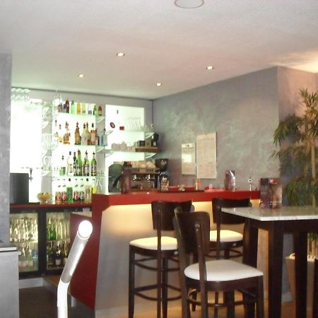 Hotel Evan Lempdes sur Allagnon Eksteriør billede