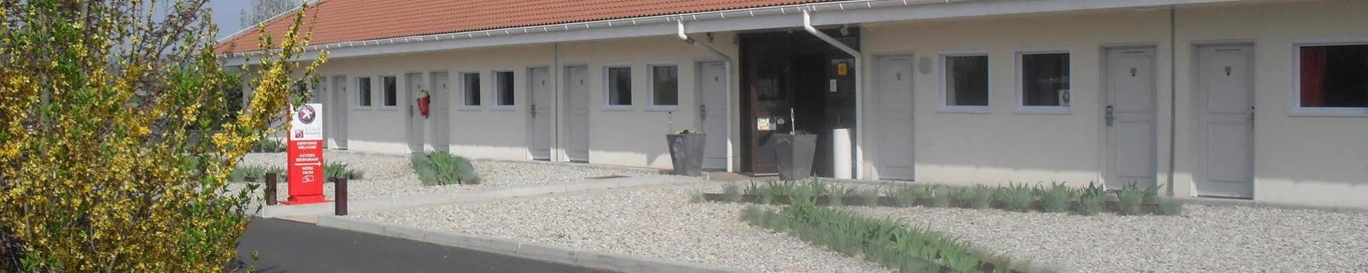 Hotel Evan Lempdes sur Allagnon Eksteriør billede