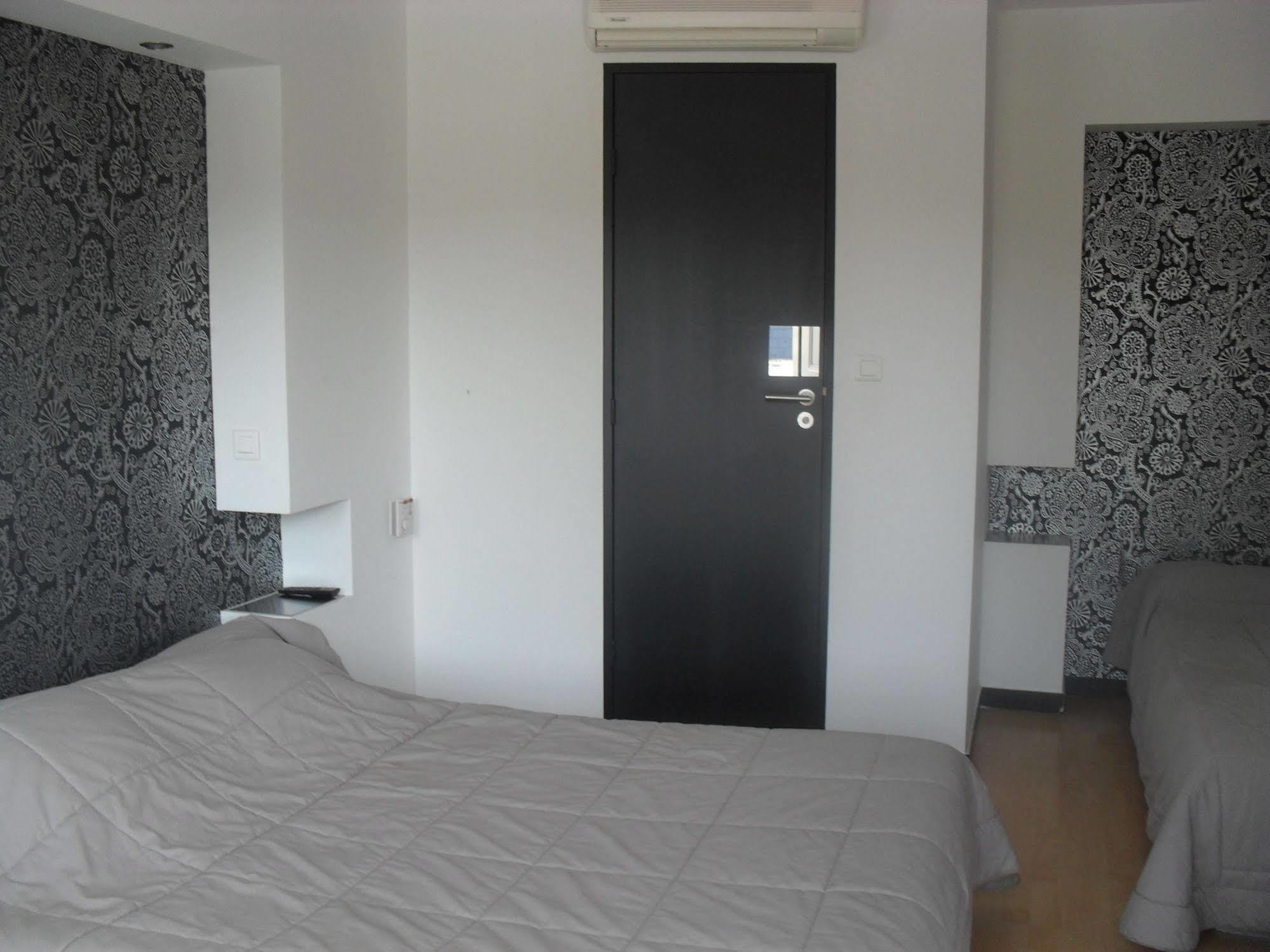 Hotel Evan Lempdes sur Allagnon Eksteriør billede