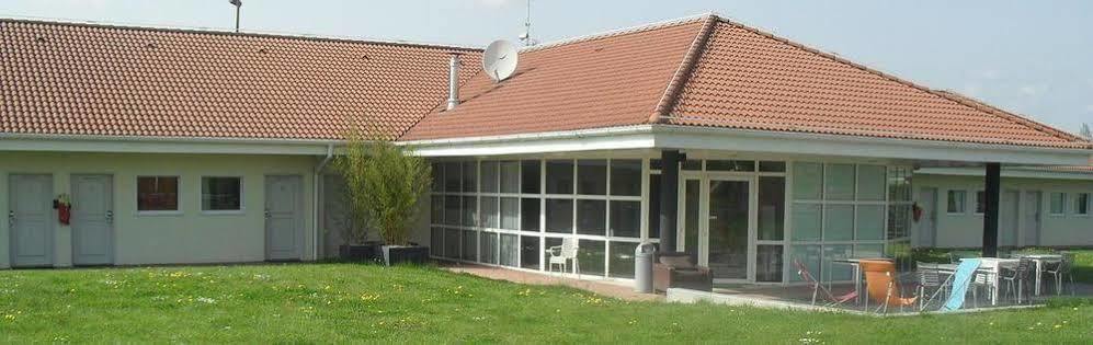 Hotel Evan Lempdes sur Allagnon Eksteriør billede